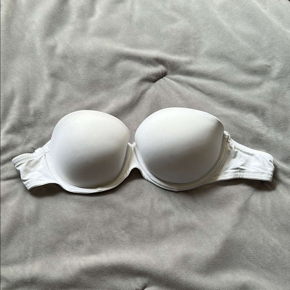 White Strapless Bra